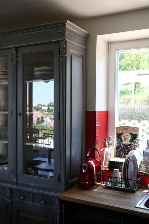Fogadó a Patkolókovácshoz Szekszárd Exterior foto